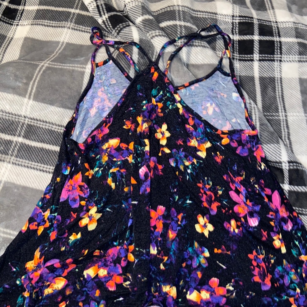 Decree Tank Top - Picture 3 of 3
